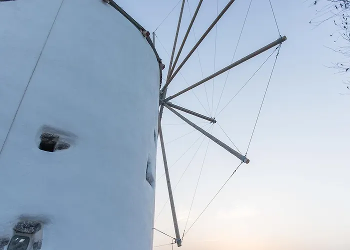 Вилла Anemoscope Windmill *