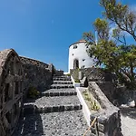 Villa Anemoscope Windmill Pyrgos Kallistis