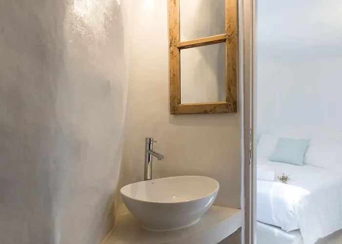 Anemoscope Windmill Pýrgos