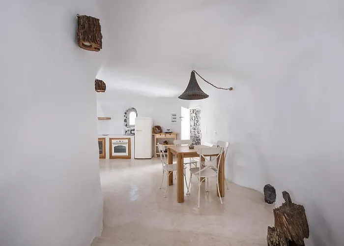 Anemoscope Windmill Pýrgos