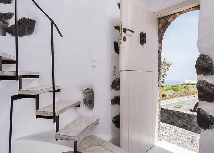 Anemoscope Windmill Willa Pýrgos