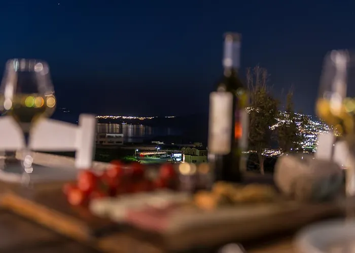 Vila Anemoscope Windmill Pýrgos